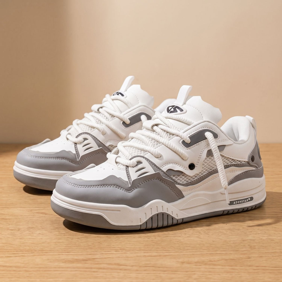 Men's Chunky Low Top Lace Up Sneakers White Gray - Harren Cole